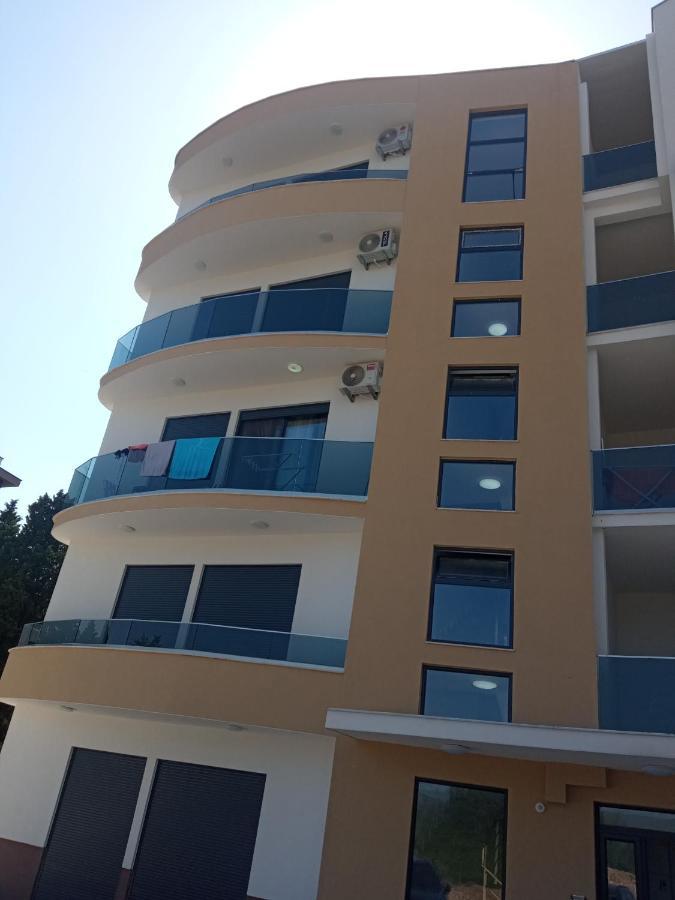 Apartman Ami Улцинь Экстерьер фото
